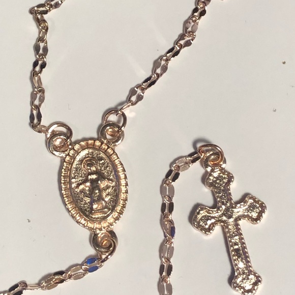 NWT Rosetone Gold Religious Necklace on a beautiful chain. - Picture 7 of 11